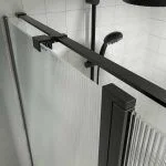Divisória de duche retangular OPEN 2 fixos - 1 porta com dobradiças em vidro ACANALADO, feita à medida. Acabamento PRETO MATE - Image 6