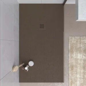 Base de duche em resina CLOE Castanho Terra RAL 8028 com textura de ardósia antibacteriana e antiderrapante. Grelha termolacada