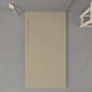 Base de duche em resina com moldura URBANSTONE Moka RAL 1019, textura de ardósia, antibacteriana e antiderrapante. Grelha oculta.