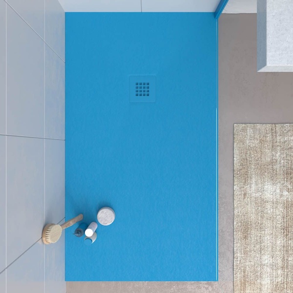Base de duche em resina CLOE Azul Cobalto RAL 5012 com textura de ardósia antibacteriana e antiderrapante. Grelha termolacada