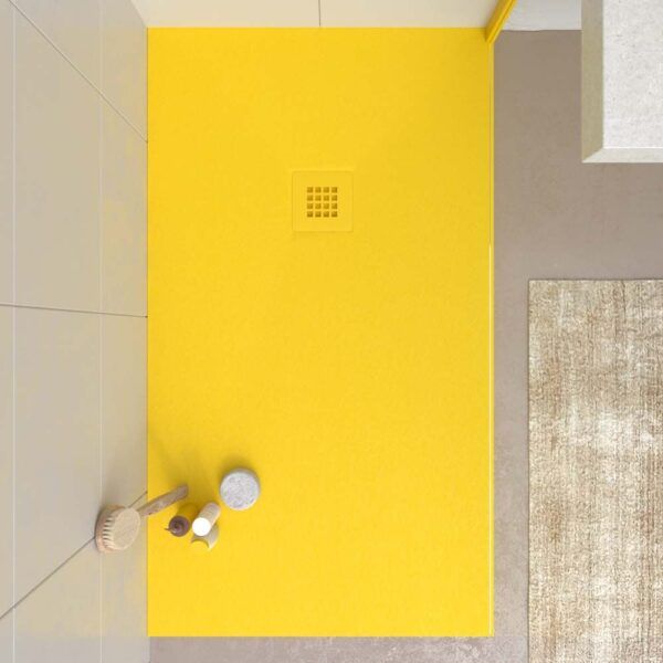 Base de duche em resina CLOE Amarelo Tráfego RAL 1021 com textura de ardósia antibacteriana e antiderrapante. Grelha termolacada