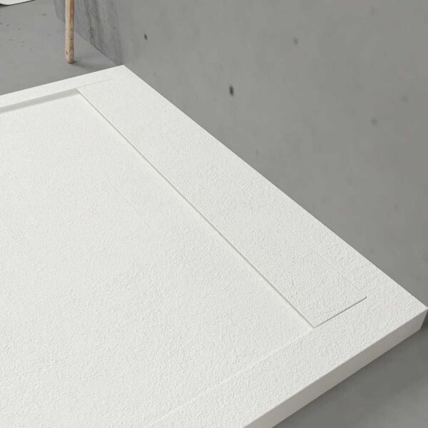 Base de duche em resina com moldura URBANSTONE Branco RAL 9003, textura de ardósia, antibacteriana e antiderrapante. Grelha oculta. - Image 4